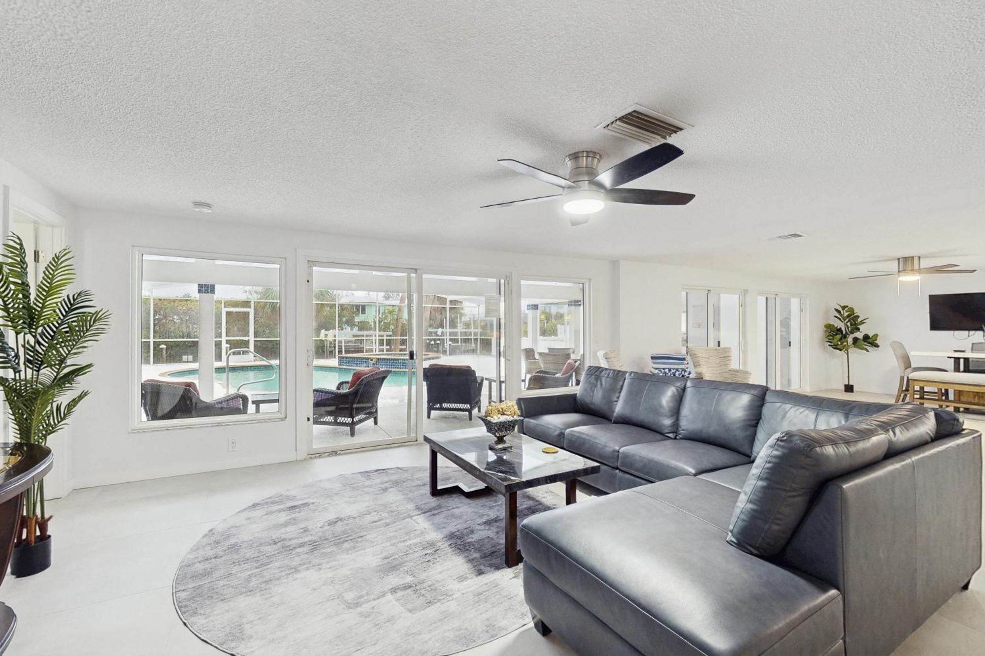Anna Maria'S Finest Villa Exterior photo